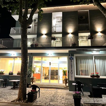 Blue Loft Hotel Cesenatico Extérieur photo