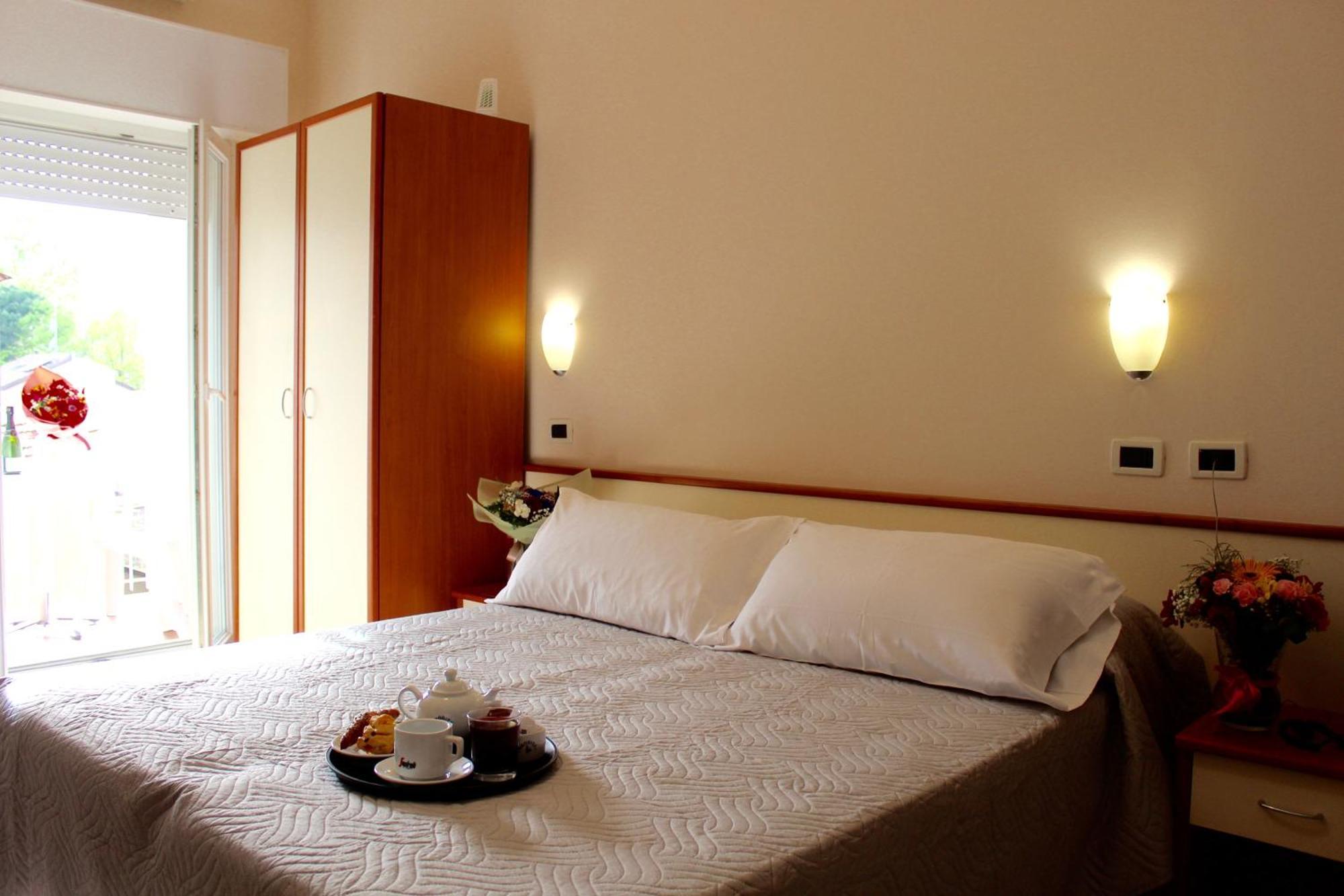 Blue Loft Hotel Cesenatico Extérieur photo