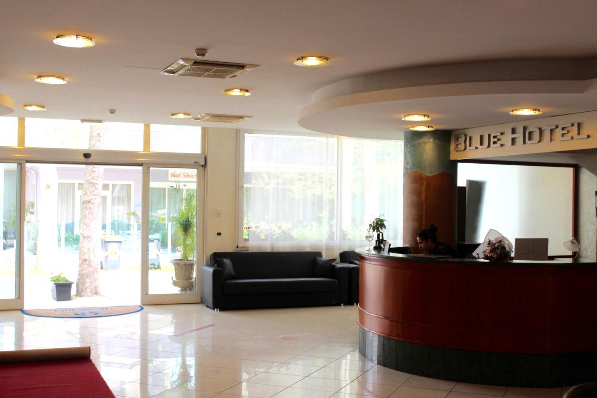 Blue Loft Hotel Cesenatico Extérieur photo