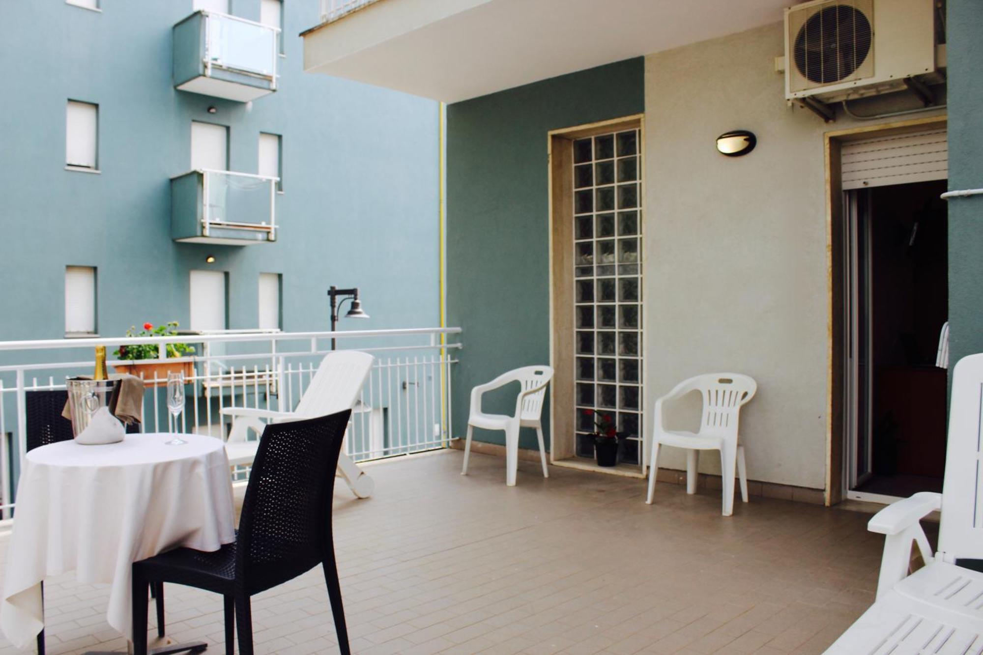 Blue Loft Hotel Cesenatico Extérieur photo