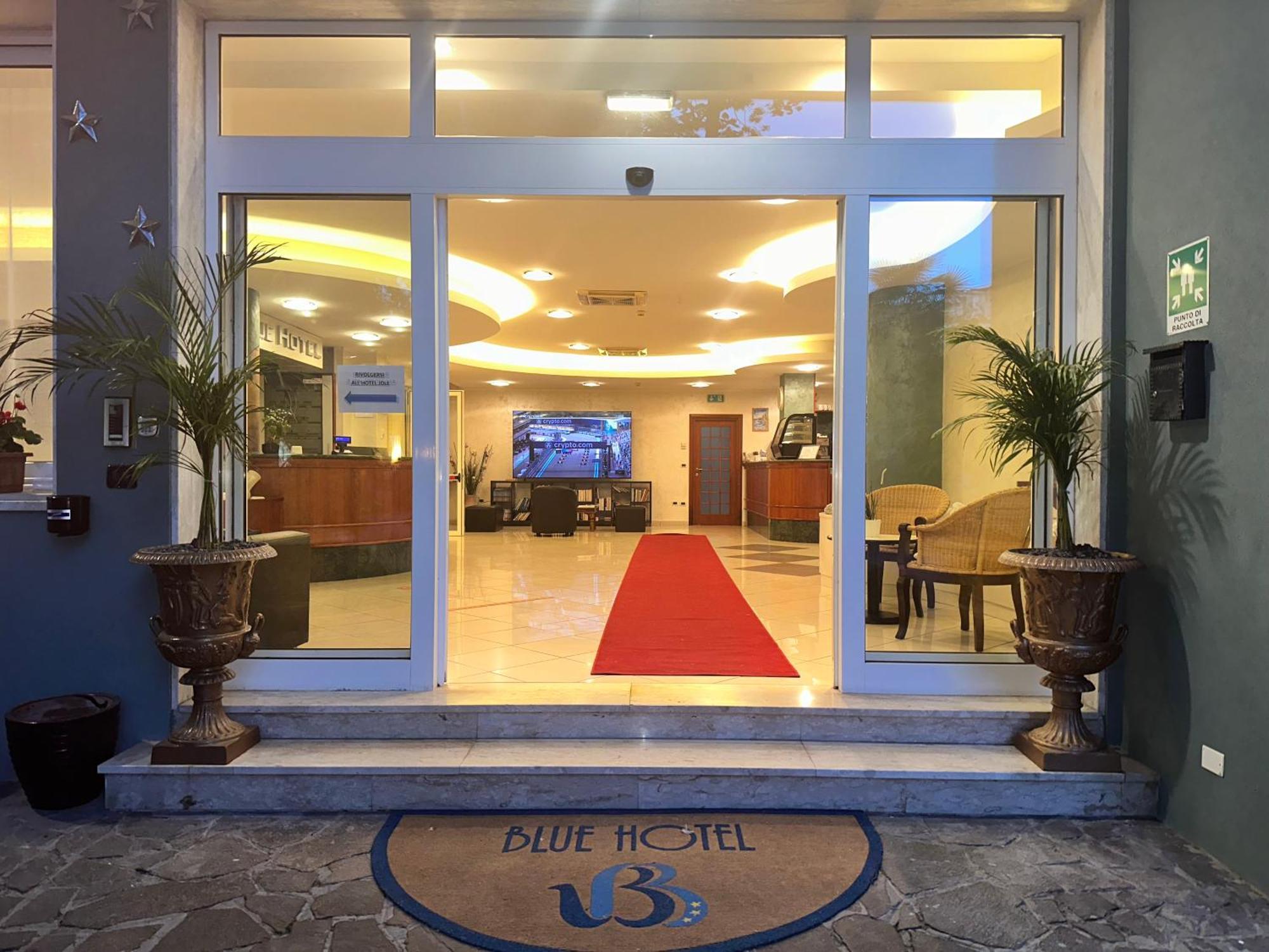 Blue Loft Hotel Cesenatico Extérieur photo